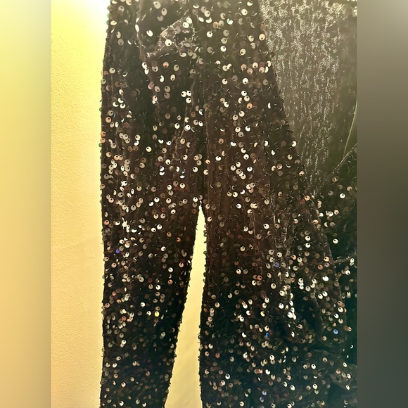 Lulus NWT Glowing Muse Black Sequin Velvet Long Sleeve Wrap Mini Dress, Size XS - Picture 6 of 10